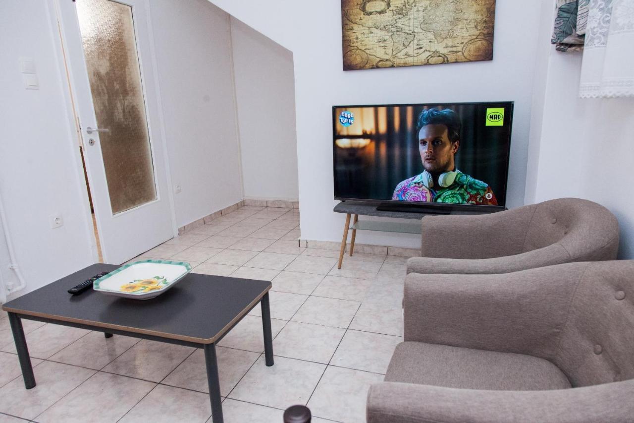 Cozy Apartment In Pireas Exterior foto
